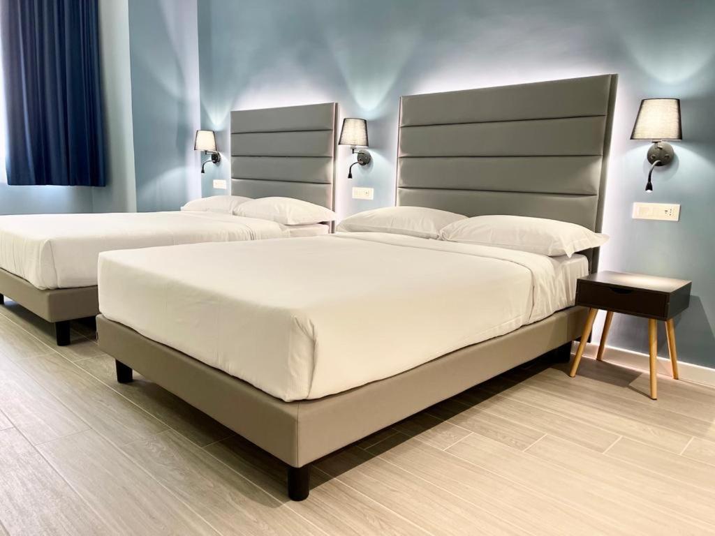 Residenza 62 Hotel โรม ภายนอก รูปภาพ